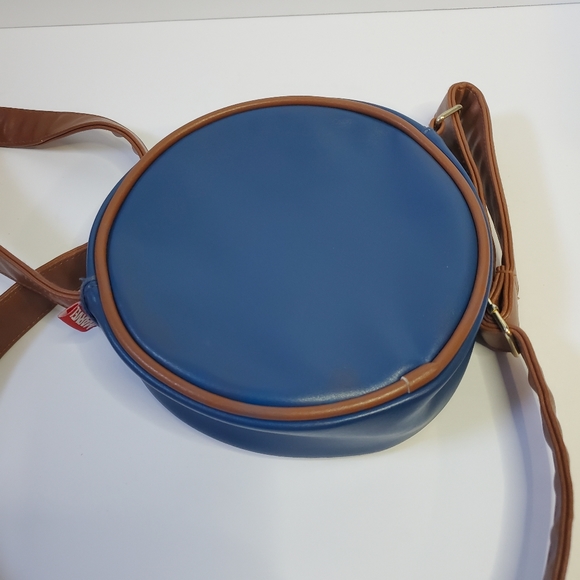 Disney Captain Marvel Circle Crossbody Bag - Picture 2 of 5